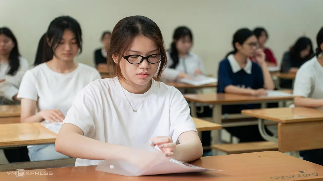 Hơn 125.000 thí sinh chưa được tính điểm ưu tiên, chứng chỉ ngoại ngữ