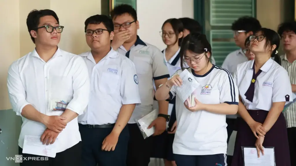 Hơn 65 đại học công bố điểm sàn, từ 15 đến 25