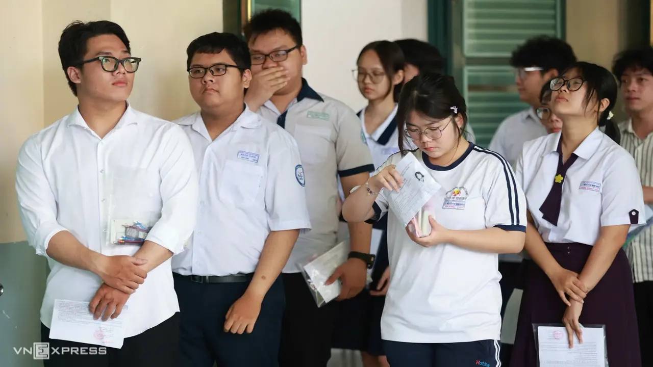 Hơn 70 đại học công bố điểm sàn, từ 15 đến 25