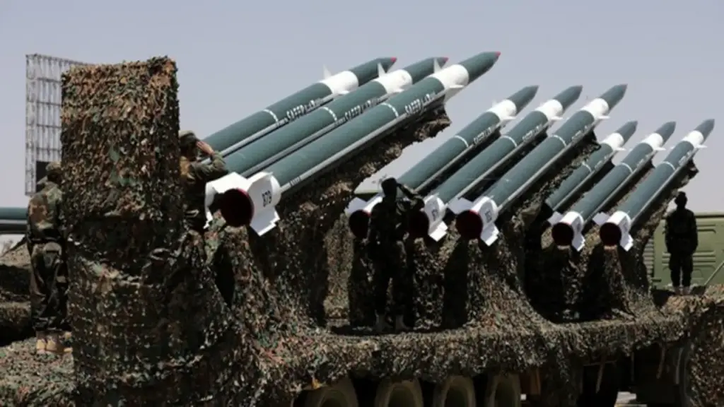 Houthi tuyên bố phong tỏa hàng hải Ả Rập Xê Út