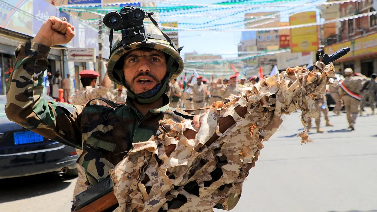 Houthi tuyên bố phong tỏa hàng hải với Arab Saudi