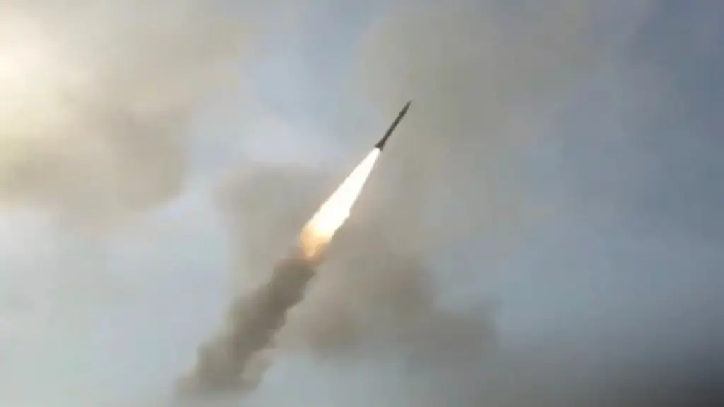 Iran: ông Trump 'đẩy khu vực vào lửa', sẽ đóng eo biển Hormuz nếu có cuộc tấn công mới