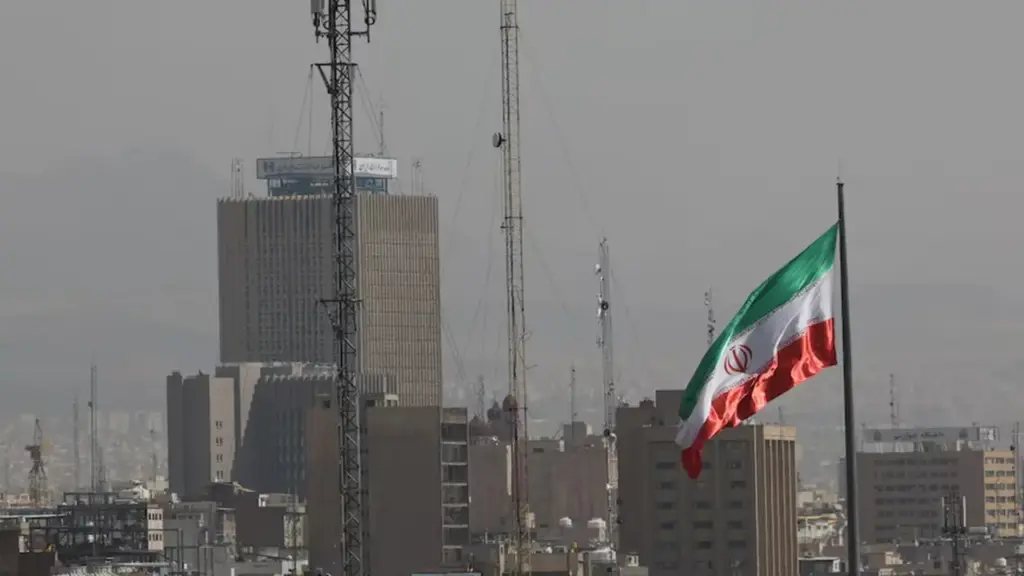 Iran tuyên bố tấn công 85 mục tiêu quân sự Mỹ ở Kuwait, Bahrain