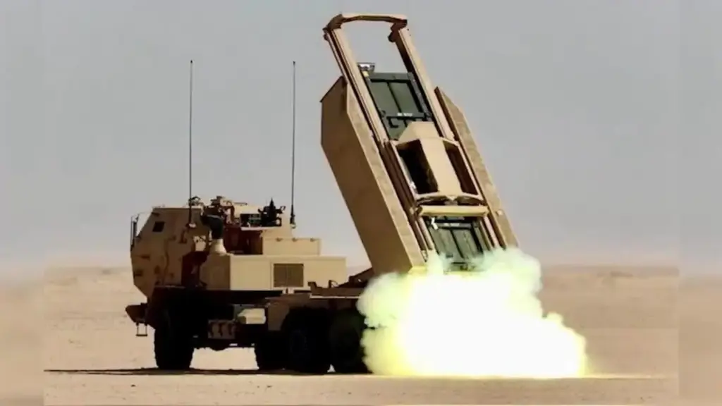 Iran tuyên bố tập kích tổ hợp HIMARS Mỹ ở Kuwait