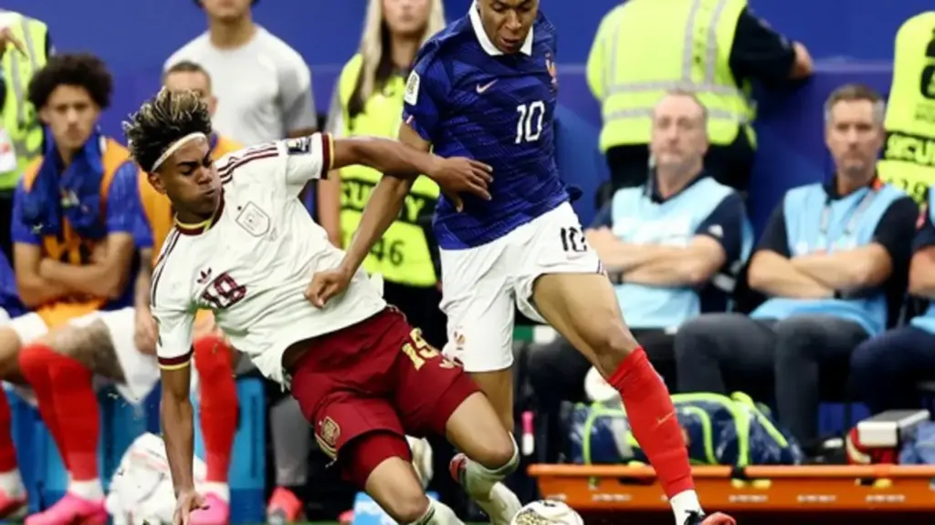 Kết quả bán kết World Cup 2026: Tây Ban Nha dạy Pháp bài học về tư duy chơi bóng