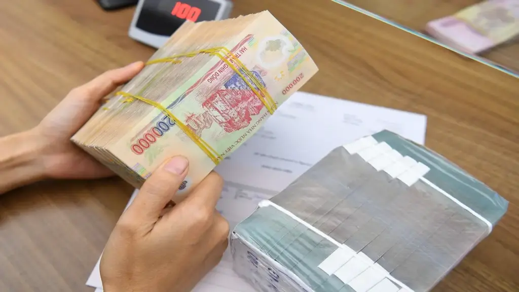 Lãi suất cho vay bình quân lên 10,5% một năm