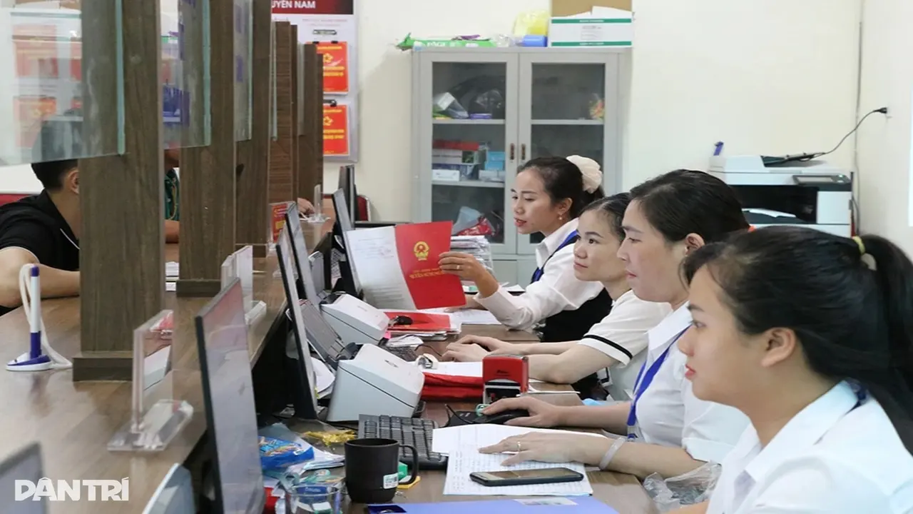 Lãnh đạo, quản lý có thể bị cách chức nếu gây lãng phí trên 75 triệu đồng