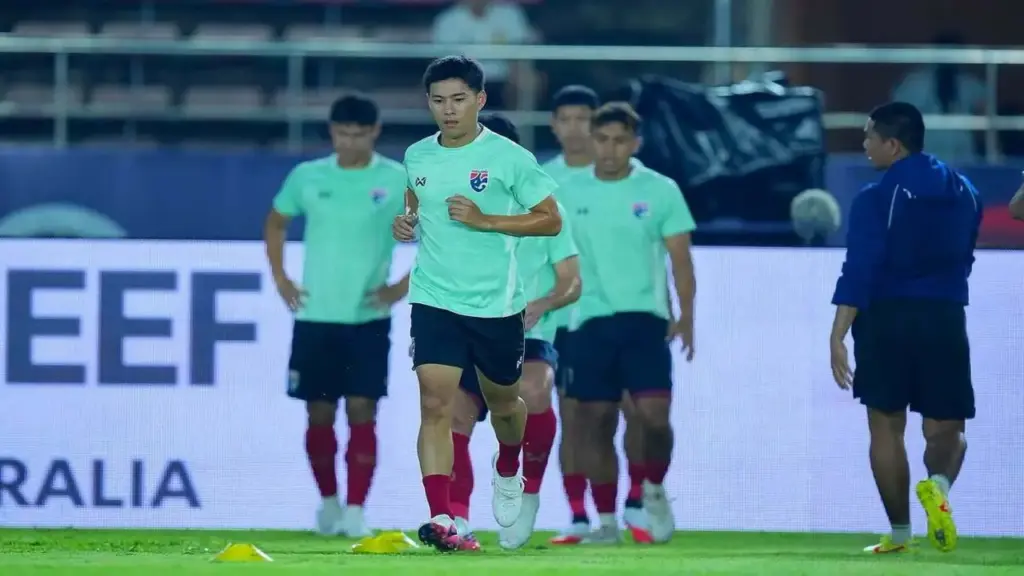 Lào - Thái Lan: Đội khách dùng lực lượng mới mẻ