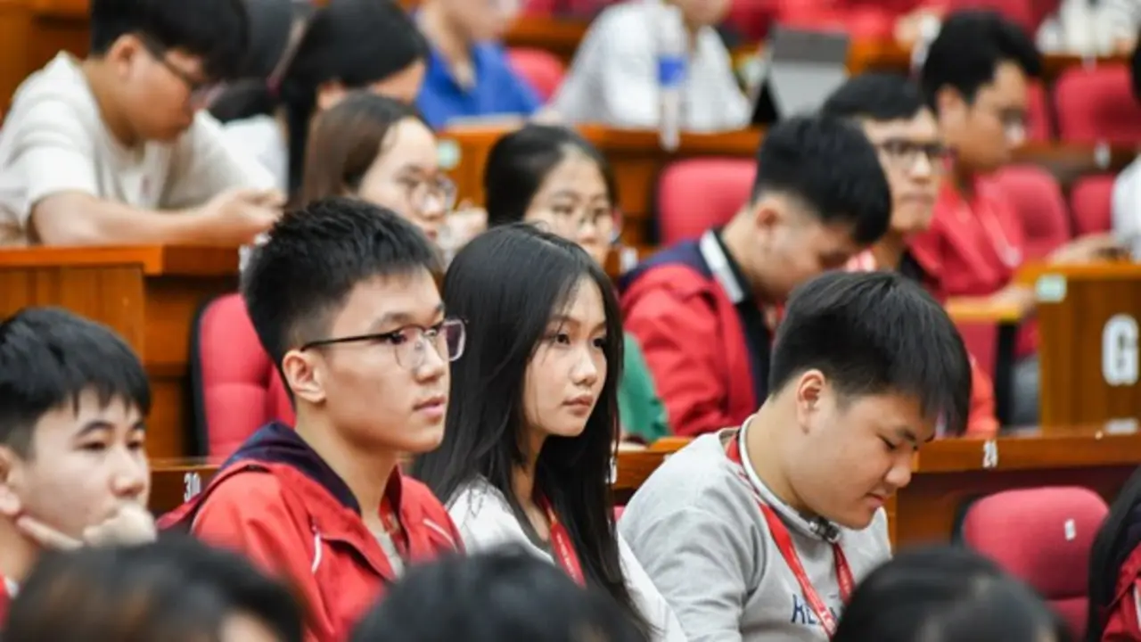 Loạt đại học ở Hà Nội công bố các ngành được hỗ trợ 3,7-5,5 triệu đồng/tháng