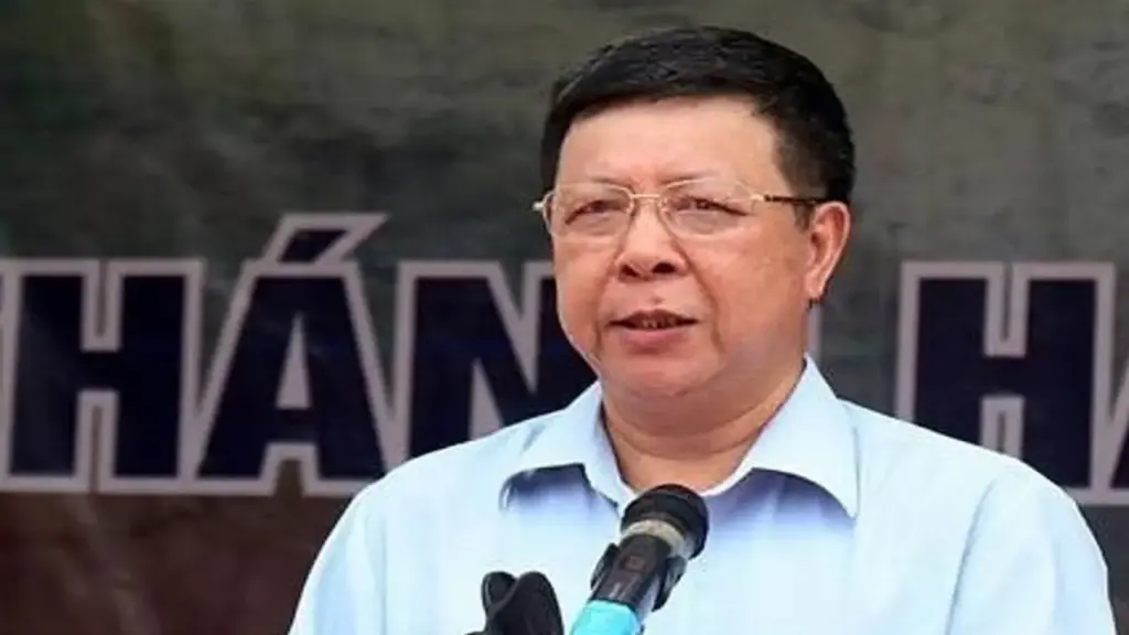 Lợi dụng mối quan hệ với cựu Bí thư tỉnh Lào Cai, cựu phó giám đốc hưởng lợi 6,1 tỉ đồng