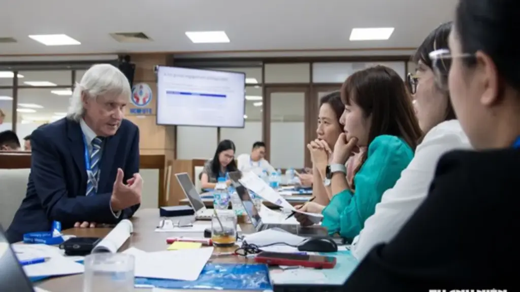 Lực đẩy phát triển Việt Nam từ ngoại giao giáo dục