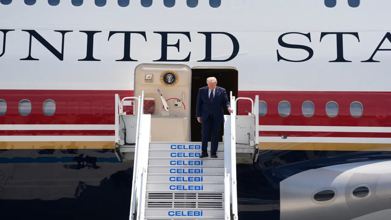 Lý do có thể khiến ông Trump đổi chuyên cơ khi rời hội nghị NATO
