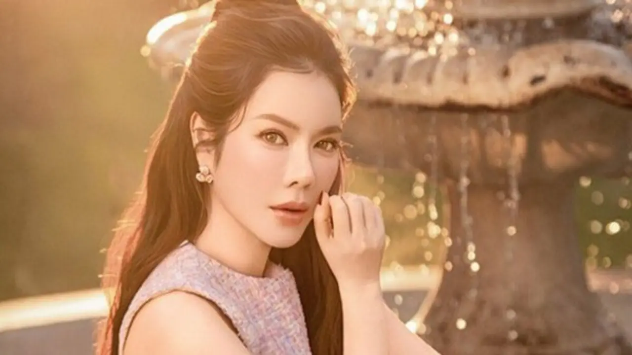 Lý Nhã Kỳ tận hưởng sự bình yên, úp mở về "chương mới" của cuộc đời