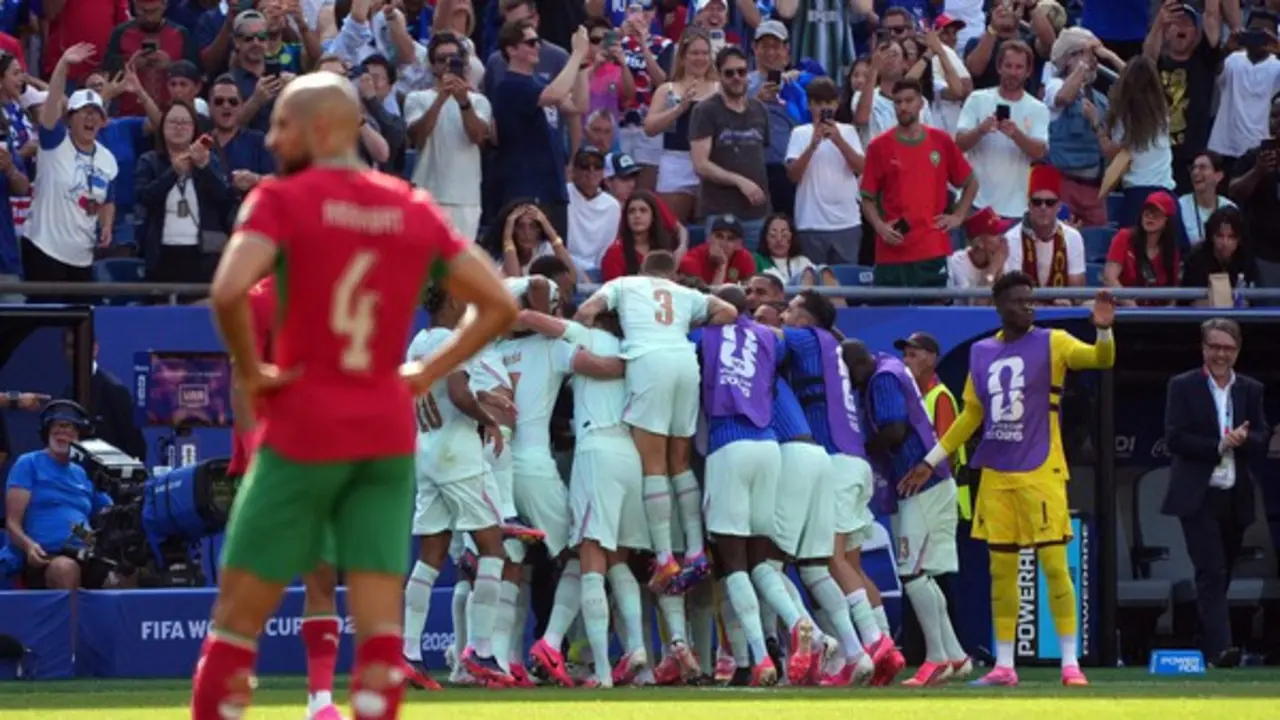 Mbappe ghi bàn vào lưới Ma Rốc, vì sao đồng đội Pháp cản Olise ra ăn mừng?