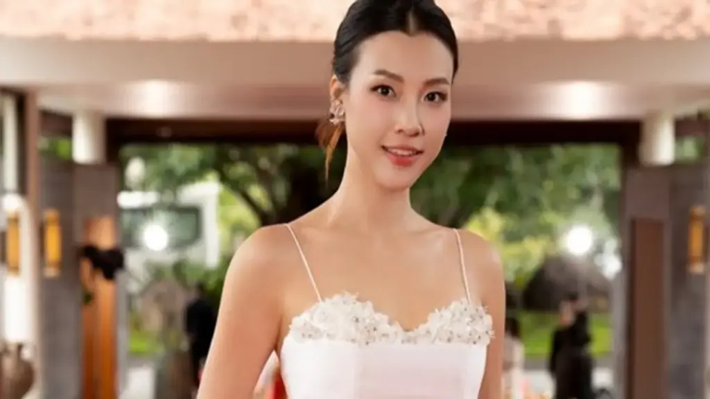 MC Hoàng Oanh lên tiếng khi lộ hint hẹn hò bên bạn trai mới?