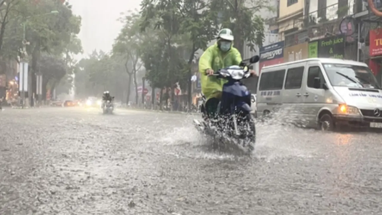 Miền Bắc sắp đón đợt mưa to dữ dội giữa tháng 7, tâm điểm nơi nào?