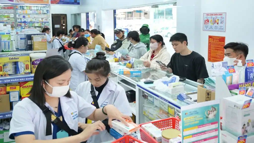 Mở đường cho người bệnh tiếp cận thuốc, 12 loại thuốc tiên tiến đã có mặt tại Long Châu