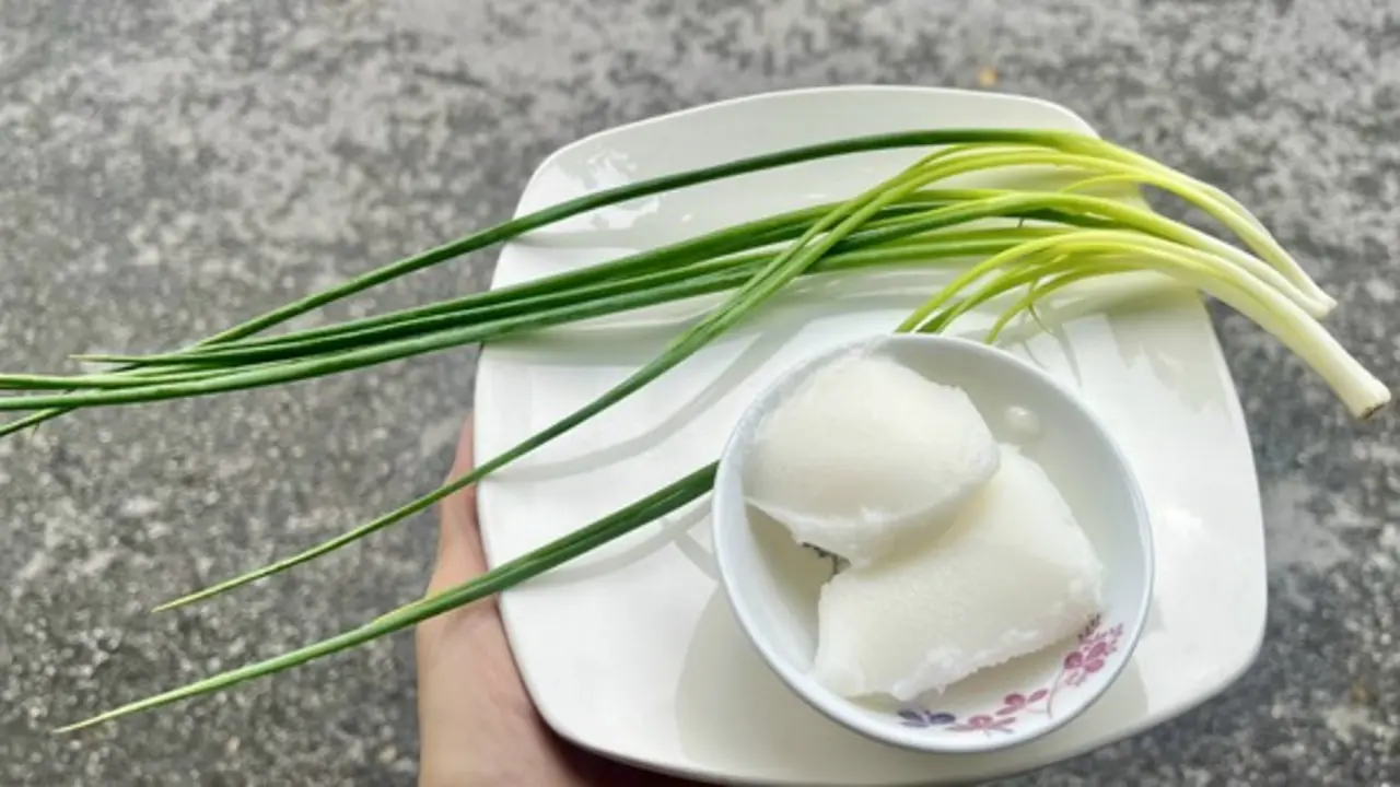 Mỡ heo chế biến thức ăn có tốt hơn dầu thực vật?