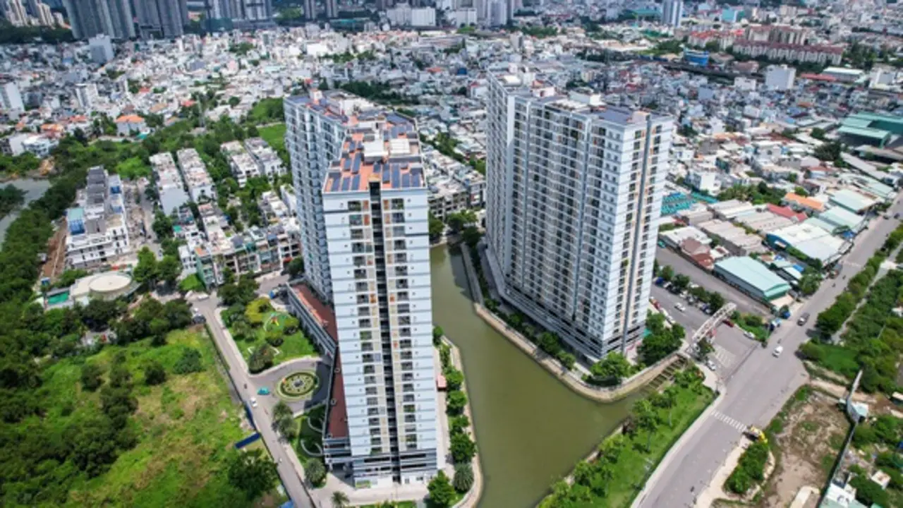 Mòn mỏi chờ sổ hồng, vì sao nhiều dự án ở TP.HCM khó gỡ vướng?