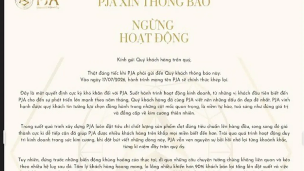 Một tiệm kim cương tại TP.HCM 'chào tạm biệt'