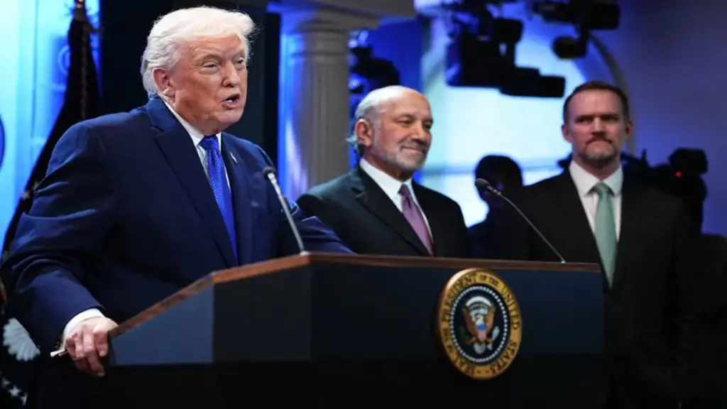 Mức thuế 10% sắp hết hiệu lực, chính quyền ông Trump dự định 'hành động' với hàng chục nước