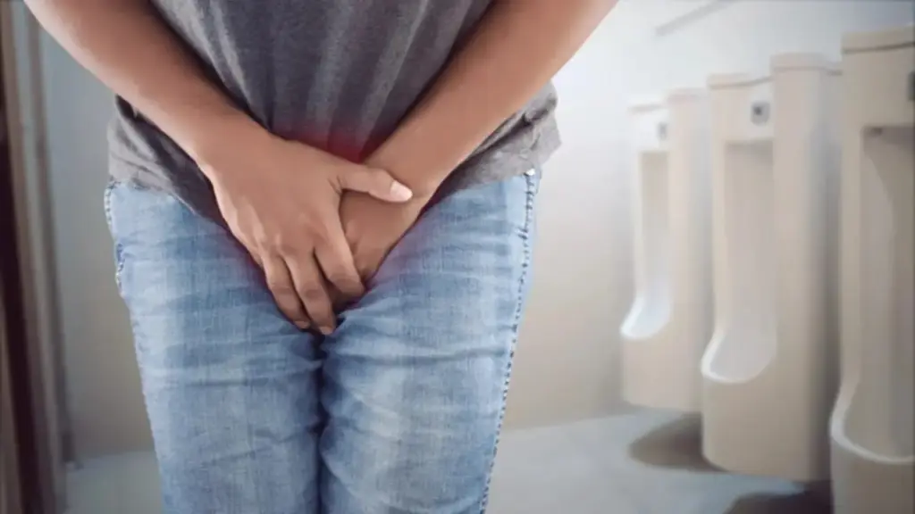 Muốn biết cơ thể khỏe hay mắc bệnh, hãy quan sát 4 dấu hiệu khi đi tiểu