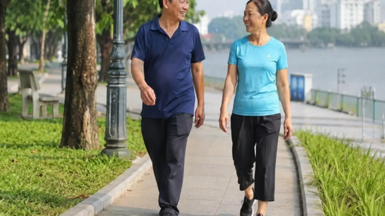 Muốn tránh đường huyết tăng đột biến, đừng bỏ qua 15 phút 'vàng' sau bữa ăn