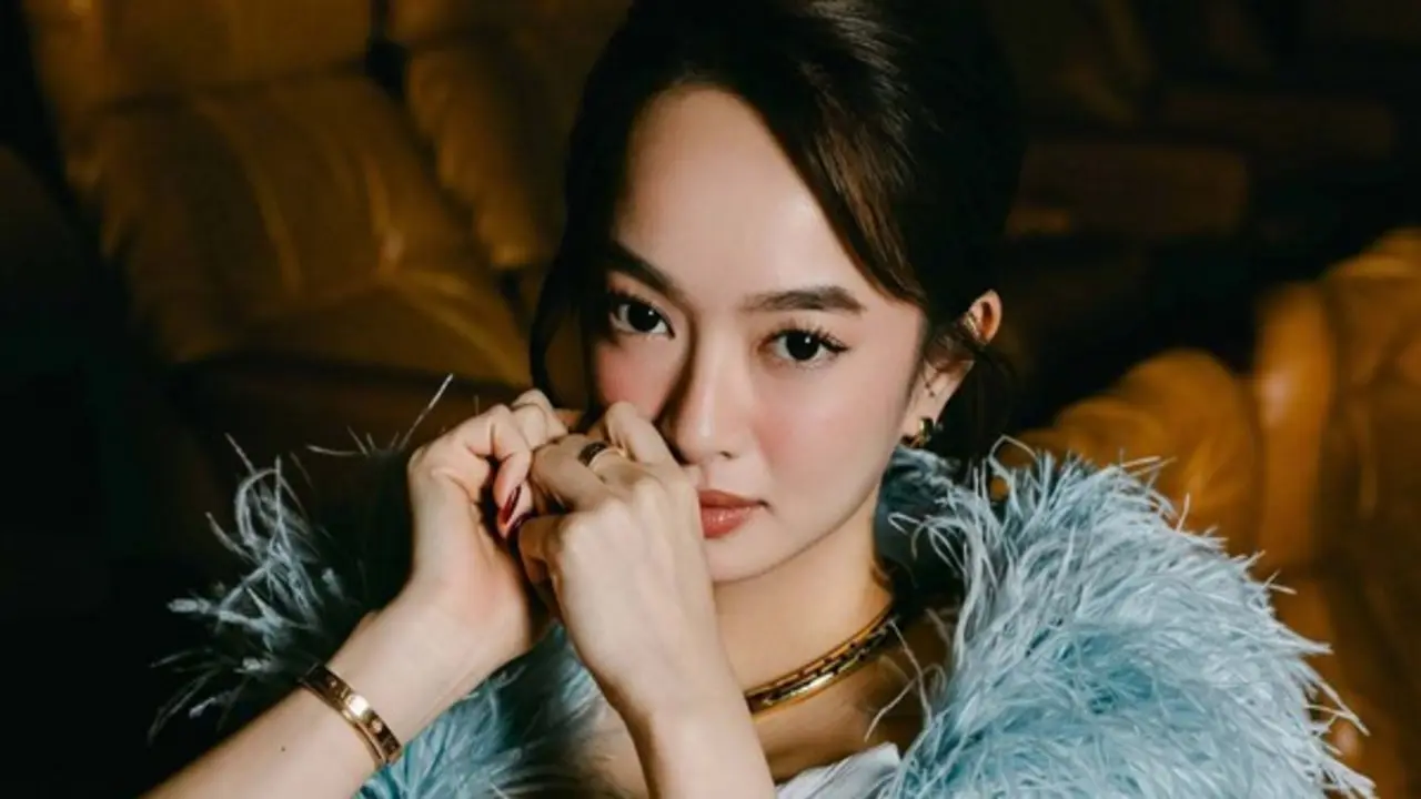 "Mỹ nhân trăm tỷ" trở thành giám khảo trẻ nhất LHP châu Á Đà Nẵng lần thứ IV