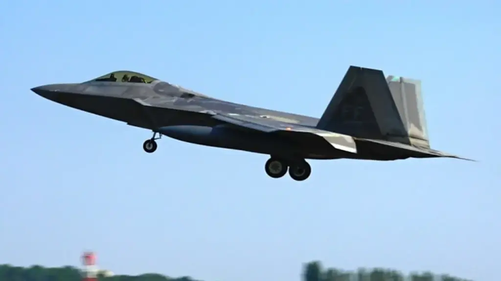 Mỹ rút loạt tiêm kích F-22 khỏi Israel
