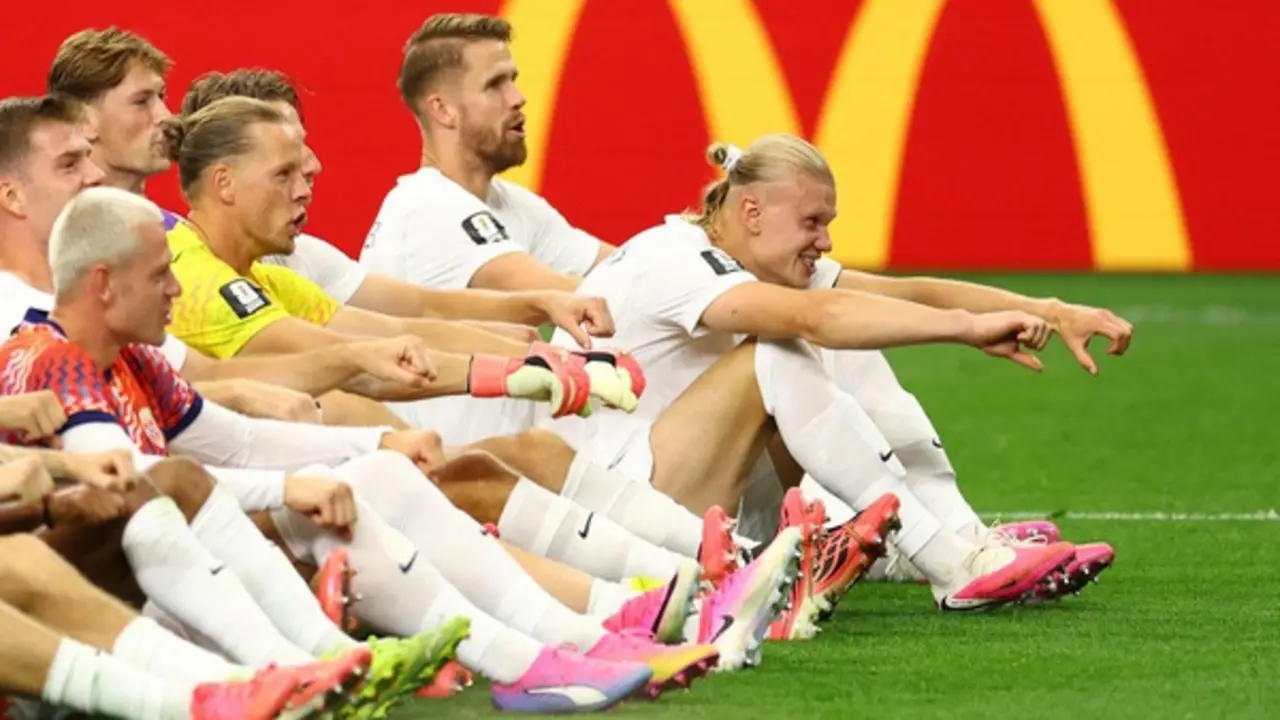 Na Uy ‘mừng ơi là mừng’ vì Neymar dự bị, HLV Ancelotti lại lo ơi là lo vì Haaland quá hay