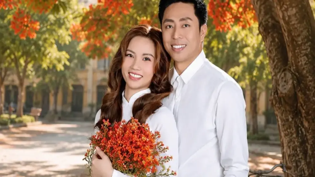 Nam diễn viên tiết lộ hôn nhân với vợ là bạn học cùng trường