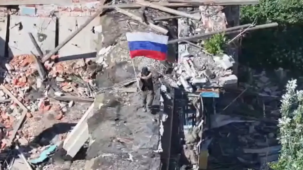 Nga tuyên bố kiểm soát hoàn toàn cửa ngõ vành đai pháo đài Donetsk