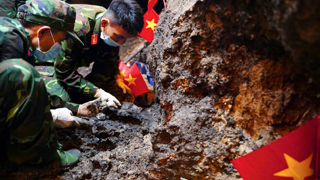 Nghiên cứu mở rộng phạm vi tìm kiếm hài cốt liệt sĩ tại phía bắc sân bay Tân Sơn Nhất