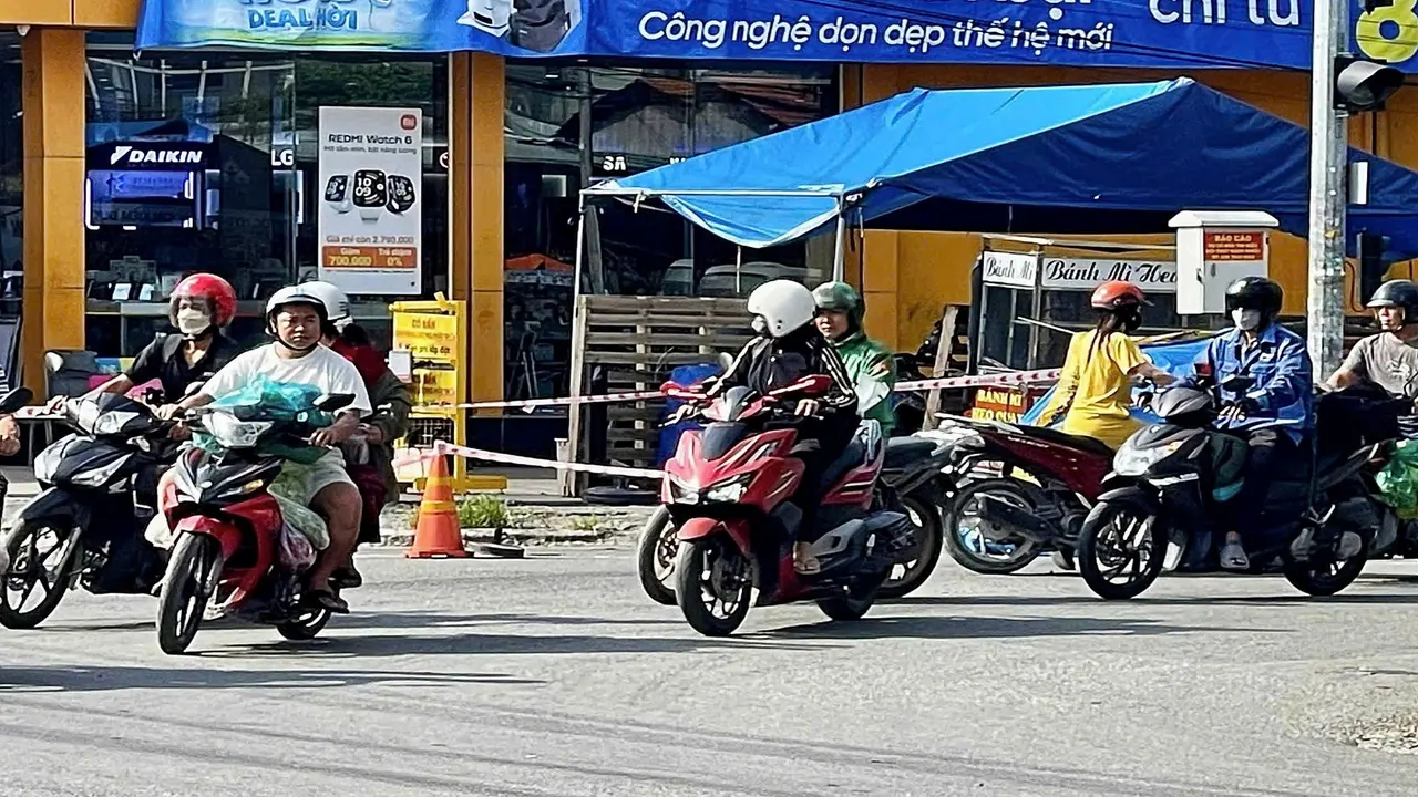 Người đàn ông bị đâm tử vong giữa đường ở TPHCM