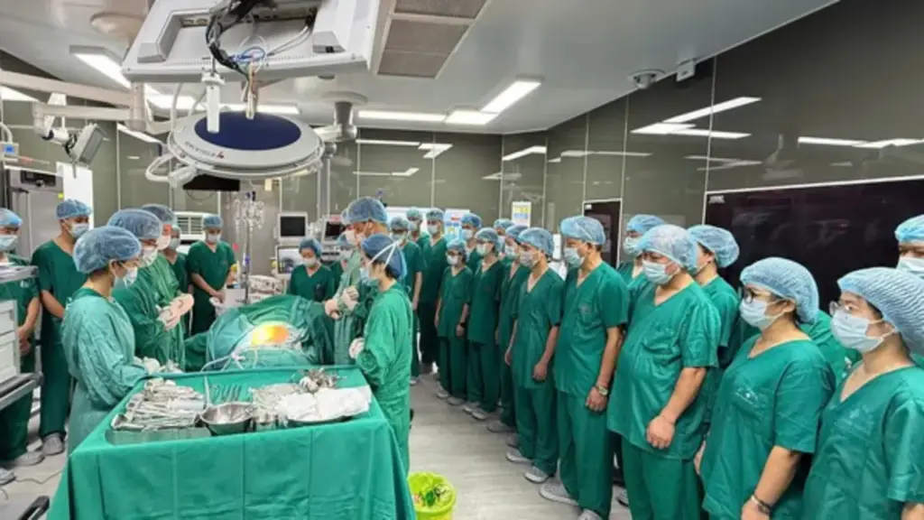 Người đàn ông hiến tạng viết tiếp 3 cuộc đời hồi sinh