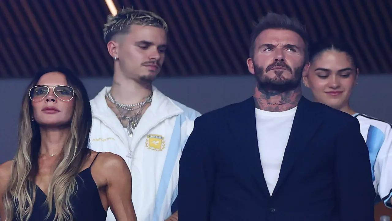 Nhà Beckham, Shakira đến cổ vũ Messi ở World Cup