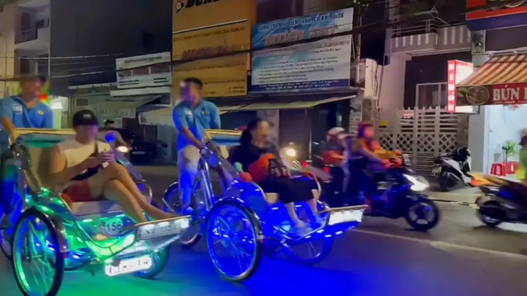 Nha Trang quyết liệt dẹp xích lô điện chạy bát nháo, ép giá