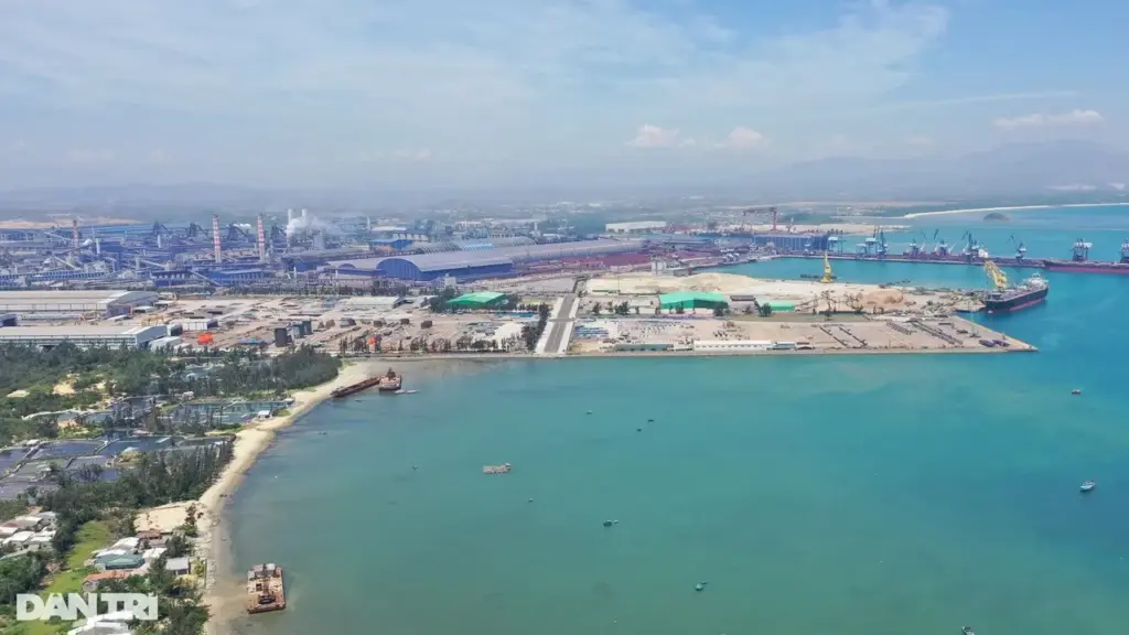 Nhận hối lộ, nguyên trưởng phòng thuộc khu kinh tế bị khai trừ Đảng