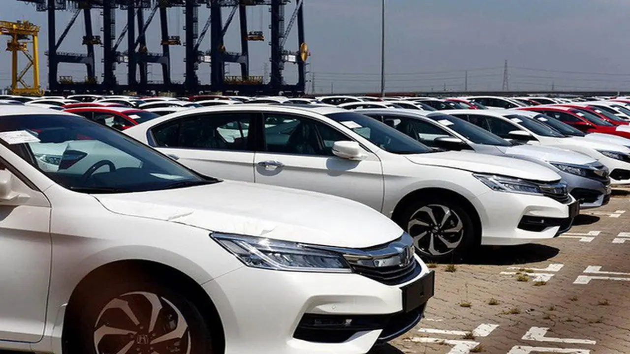 Nhập khẩu ô tô dạng biếu, tặng: Sẽ kiểm soát ngay từ đầu vào để ngăn trục lợi?