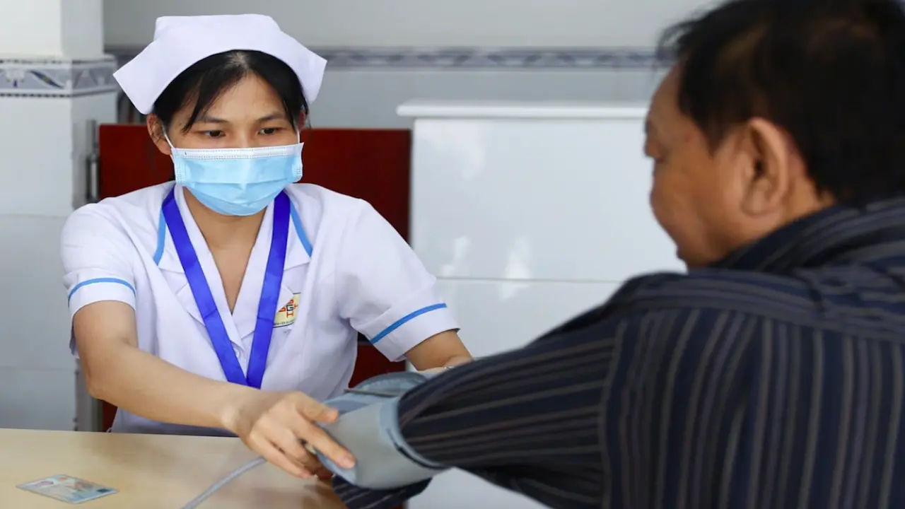 Nhiều người Việt mắc tăng huyết áp và đái tháo đường mà không biết