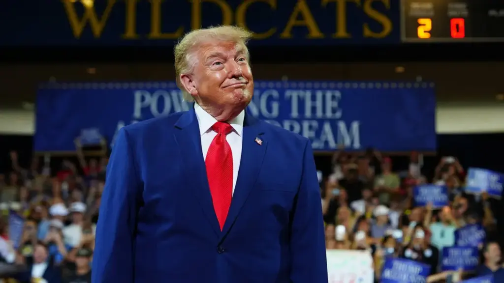 Những tuyên bố chưa thành hiện thực của ông Trump về Iran