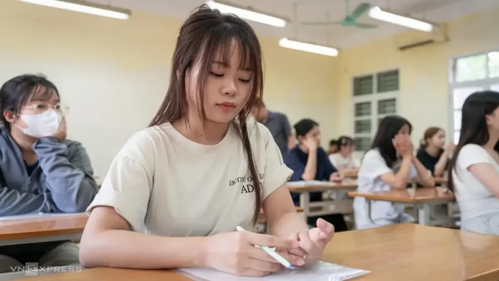 Những việc thí sinh cần làm sau khi biết điểm thi tốt nghiệp THPT