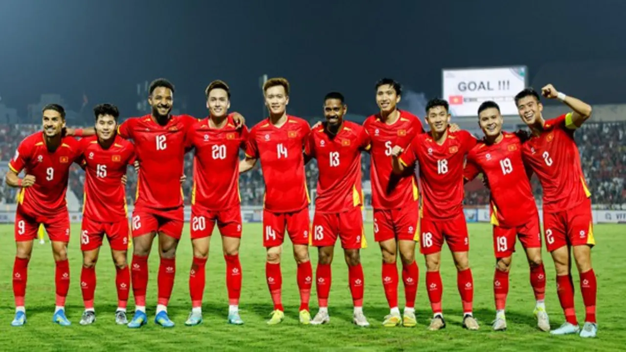 Nóng: Đội tuyển Việt Nam đại chiến Indonesia trên sân từng đọng lại nốt trầm của thầy Park và HLV Hữu Thắng