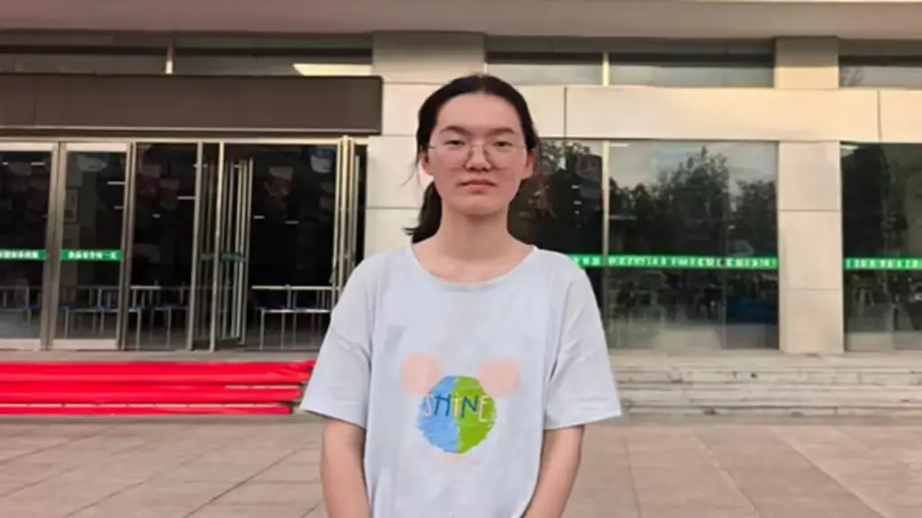 Nữ sinh nghèo được cả Thanh Hoa, Bắc Đại săn đón