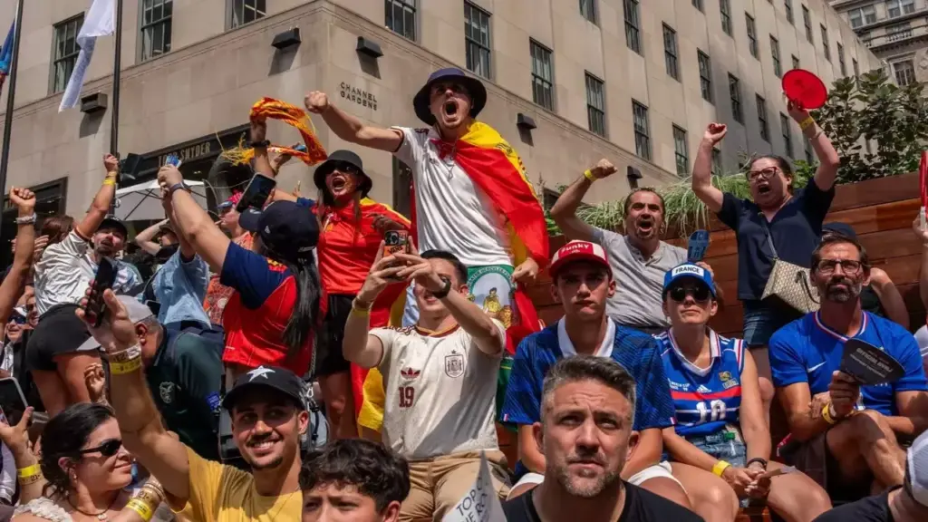 Nước Mỹ 'đáng yêu hơn tưởng tượng' nhờ World Cup