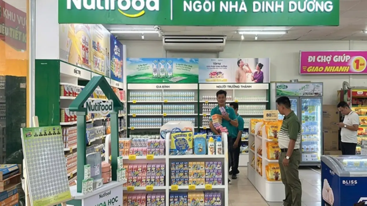 Nutifood và Bách Hóa Xanh ra mắt mô hình “Shop in shop”