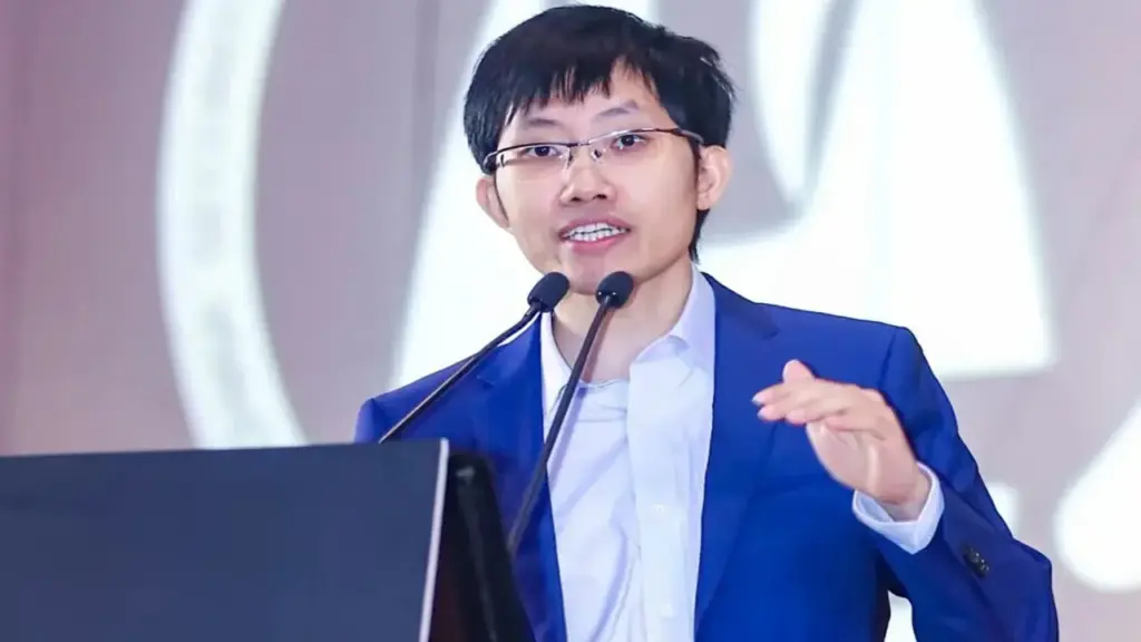 Ông chủ DeepSeek trở thành nhà sáng lập AI giàu nhất thế giới