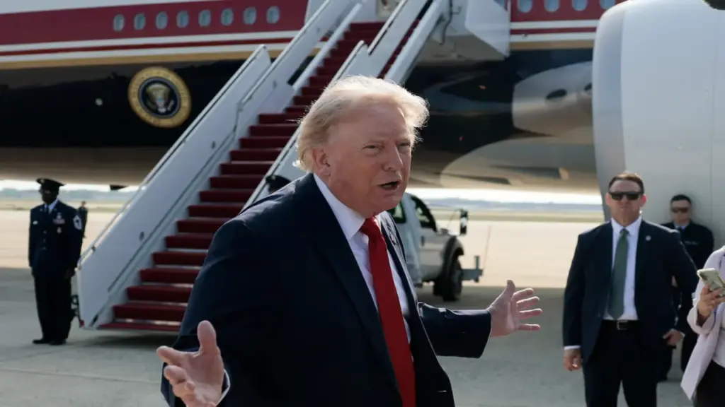 Ông Trump: Đàm phán với Iran 'rất tốt đẹp', 'Tehran không thể có vũ khí hạt nhân'