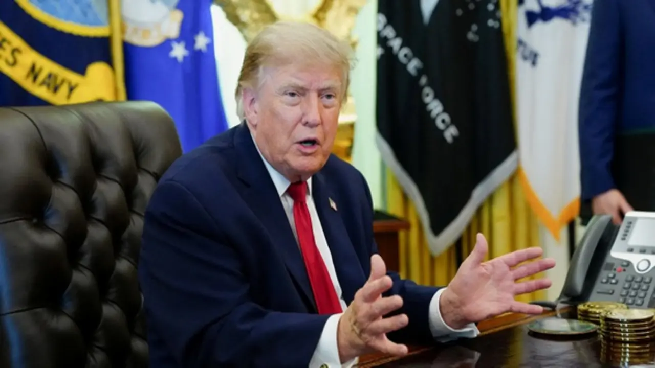Ông Trump giải thích về thu nhập khủng: 'Ai cũng đang có lợi nhuận'