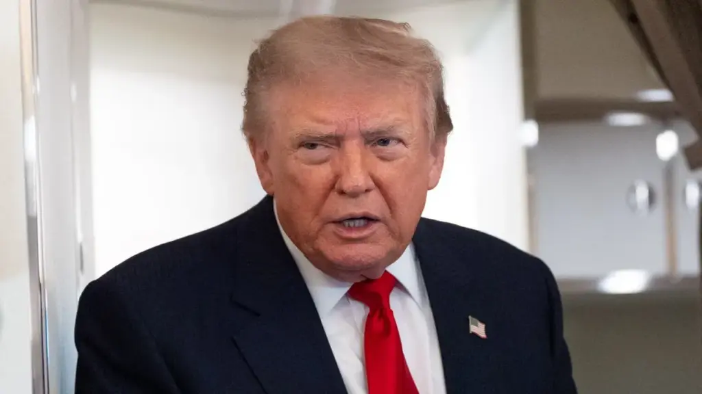 Ông Trump: 'Không ai được can thiệp chuyện bán vũ khí của Mỹ'